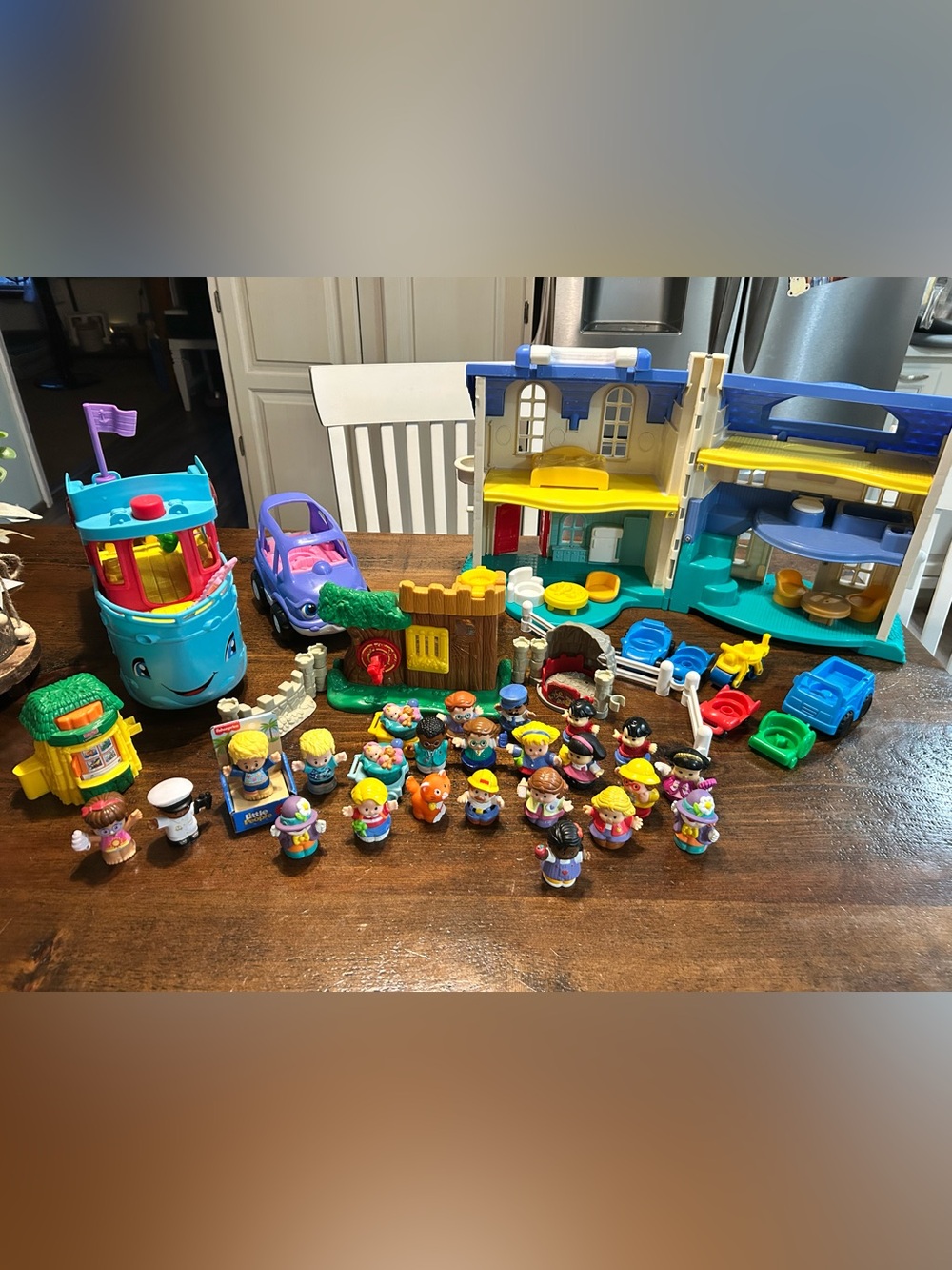 Fisher price little people large assorted vintage lot